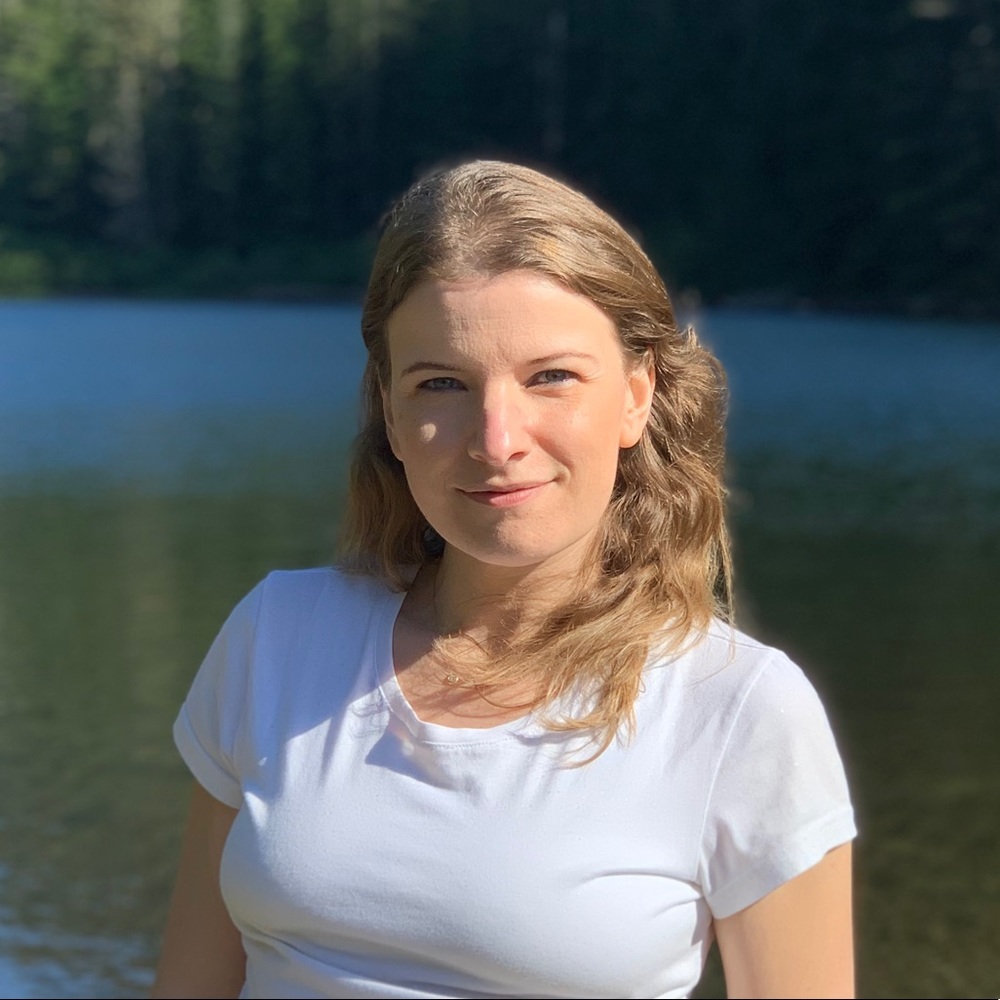 Meet your Posher, Marina